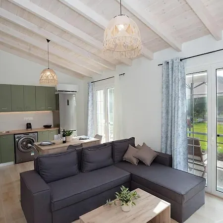 וילה Saint Spiridon