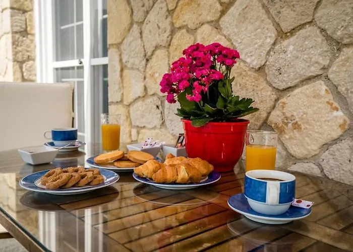 Saint Spiridon Βίλα Γαρδελάδες