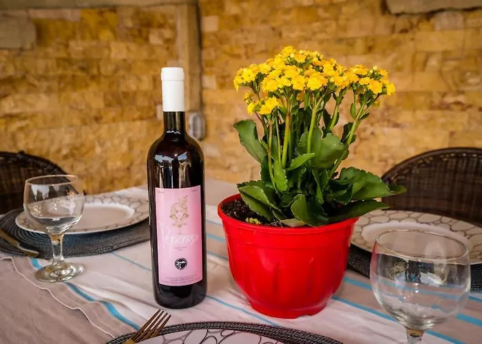 Saint Spiridon Γαρδελάδες