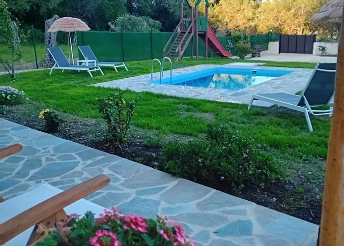 Saint Spiridon Γαρδελάδες